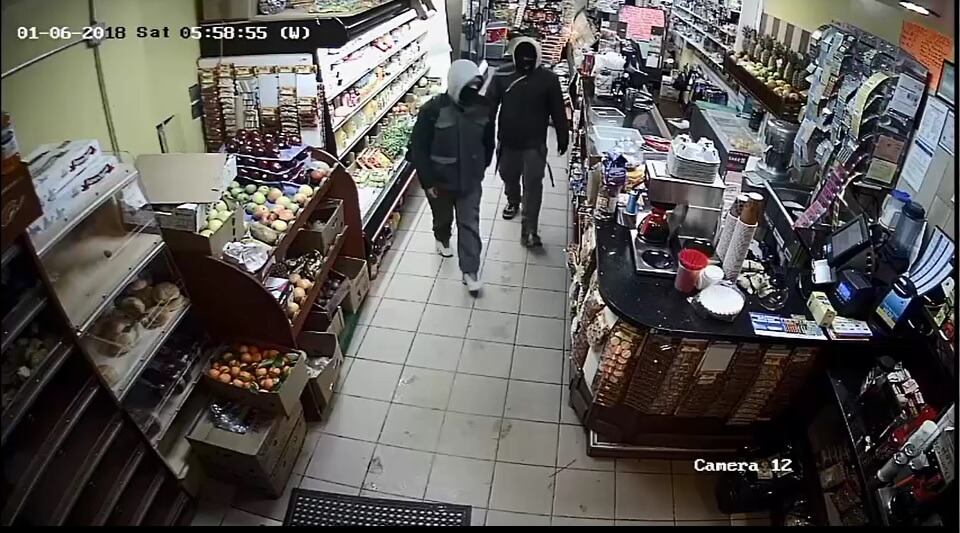 VIDEO: Cops seek two suspects wanted in gunpoint robberies - The ...