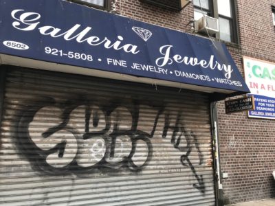 End of graffiti-removal program draws complaints
