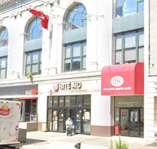 Pharmacies offer COVID-19 vaccine