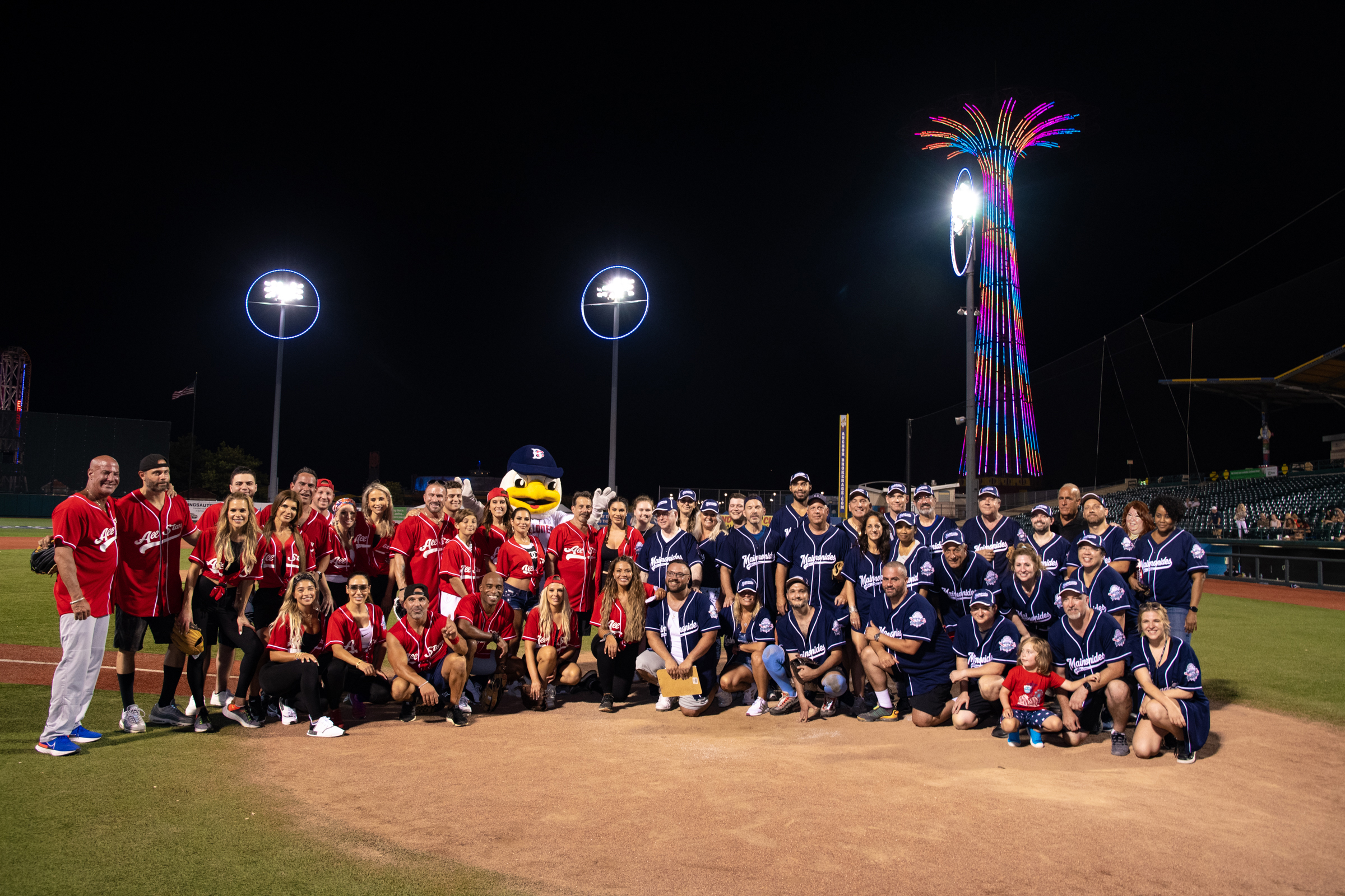 Real Housewives play Maimonides in annual 'Battle for Brooklyn' charity  softball game • Brooklyn Paper