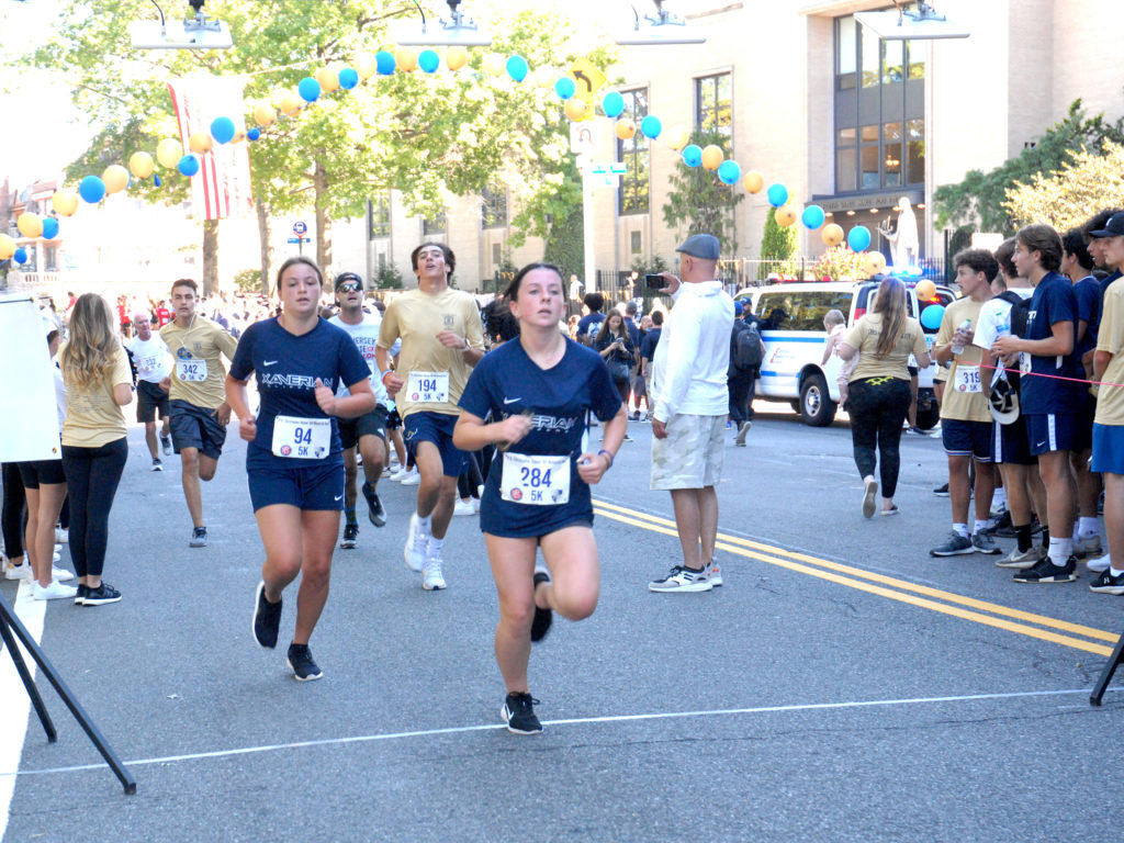 Sunny skies greet return of traditional Hoban Run The Brooklyn Home