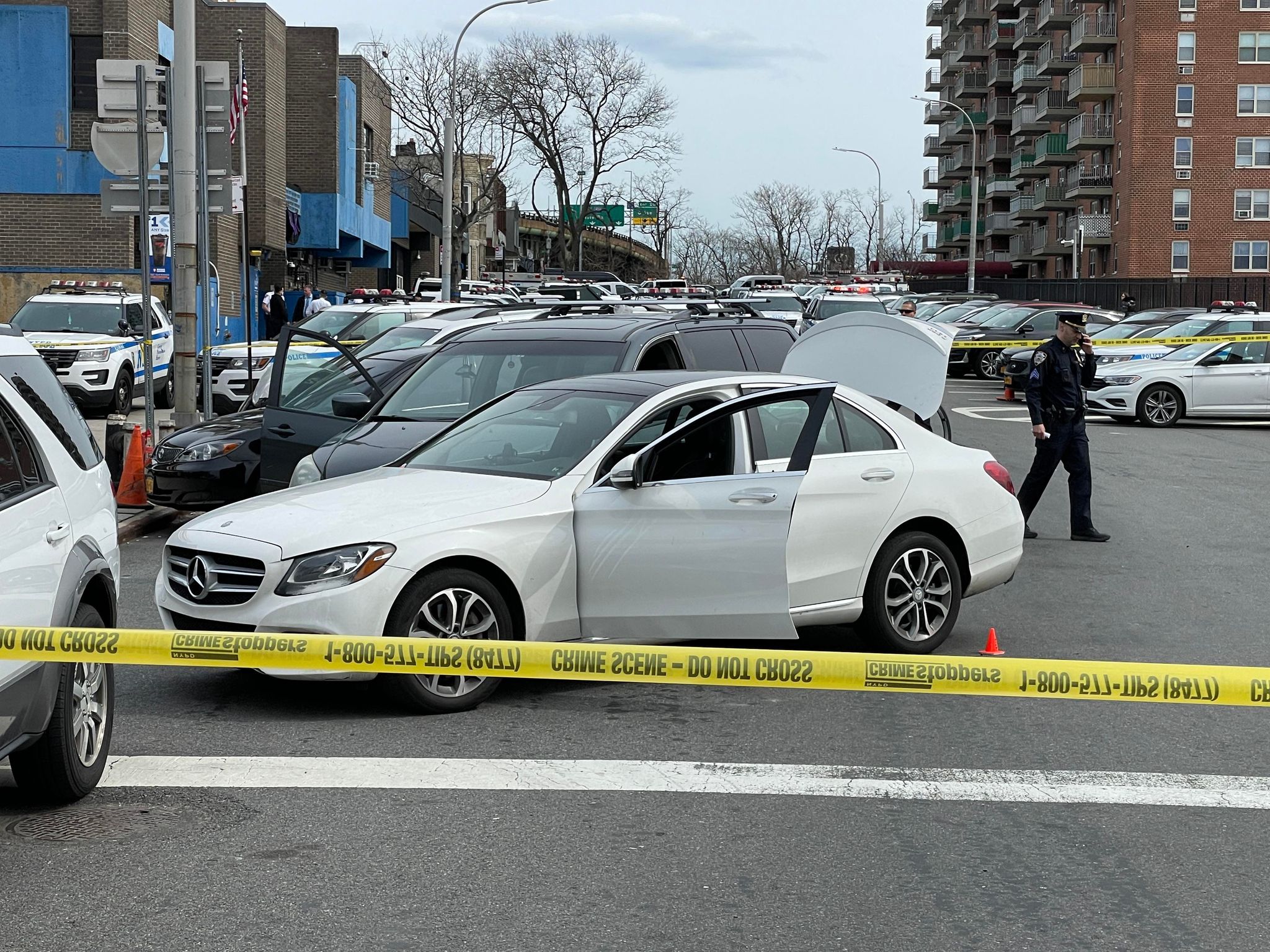 Man shot outside 68th Precinct - The Brooklyn Home Reporter