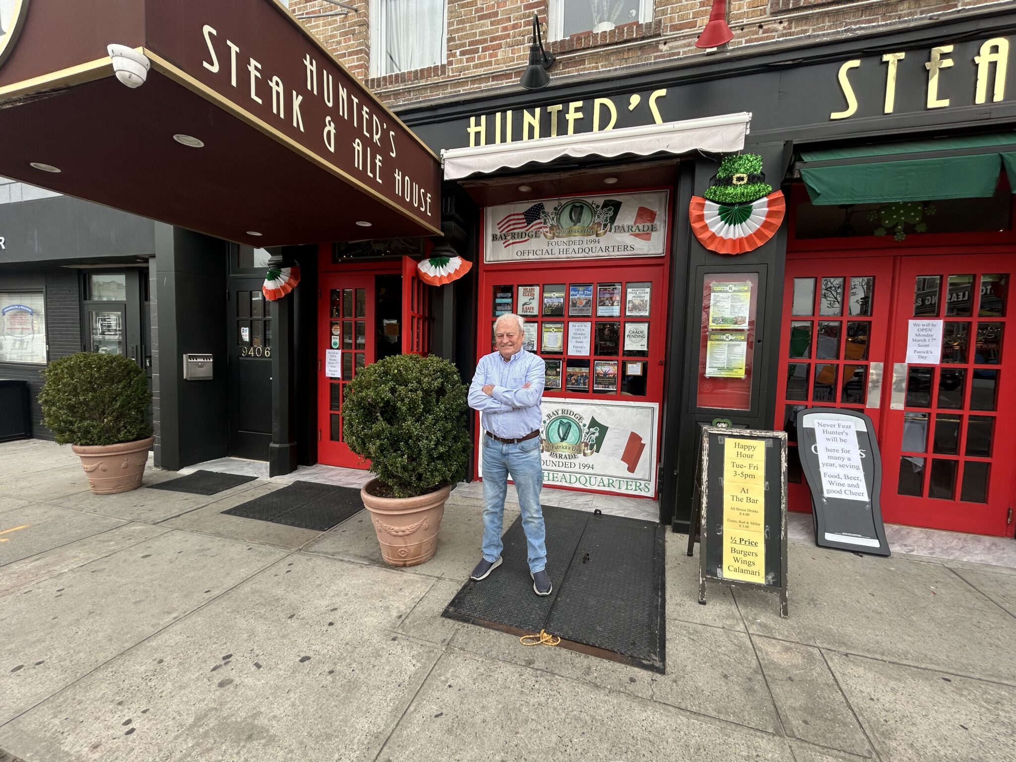 Bay Ridge Channel Owners: Hunter’s Steak & Ale House not closing - The Brooklyn Home Reporter